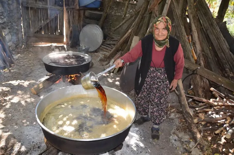 Fotoğraf açıklaması yok.
