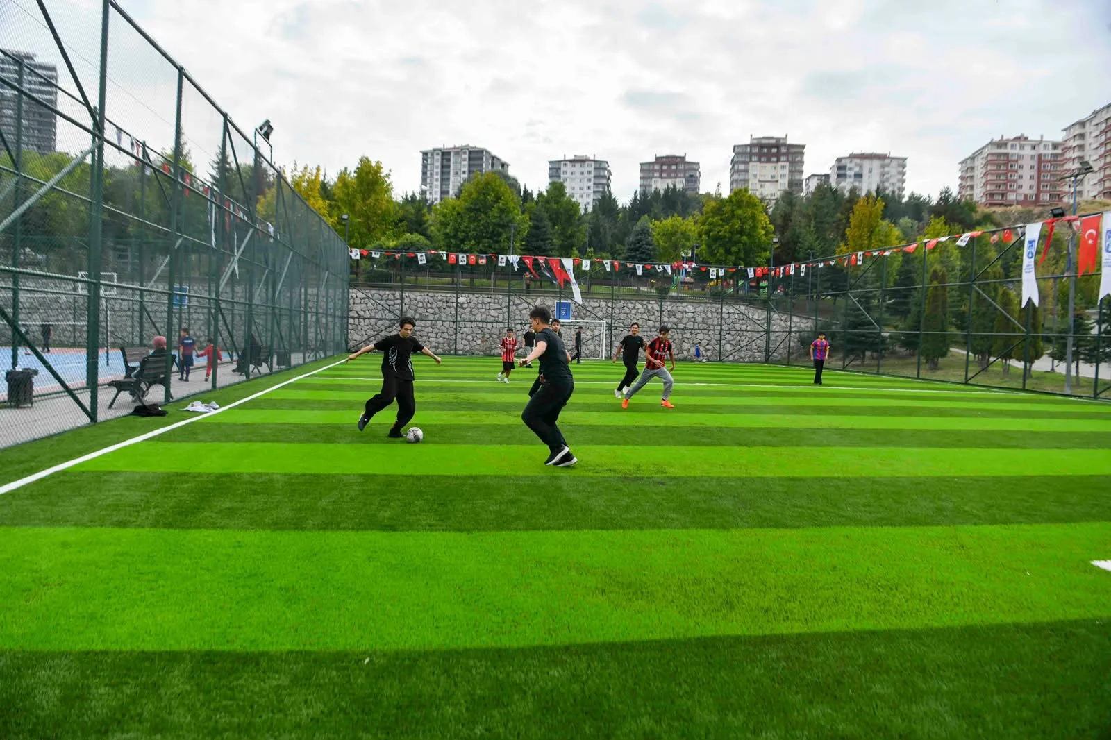 PURSAKLAR’DA ÇOCUKLAR İÇİN SPOR VAKTİ