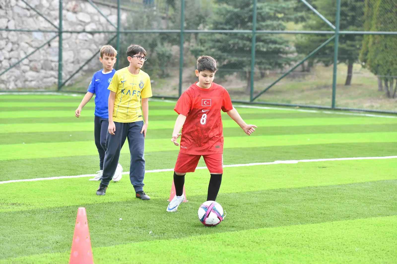 PURSAKLAR’DA ÇOCUKLAR İÇİN SPOR VAKTİ