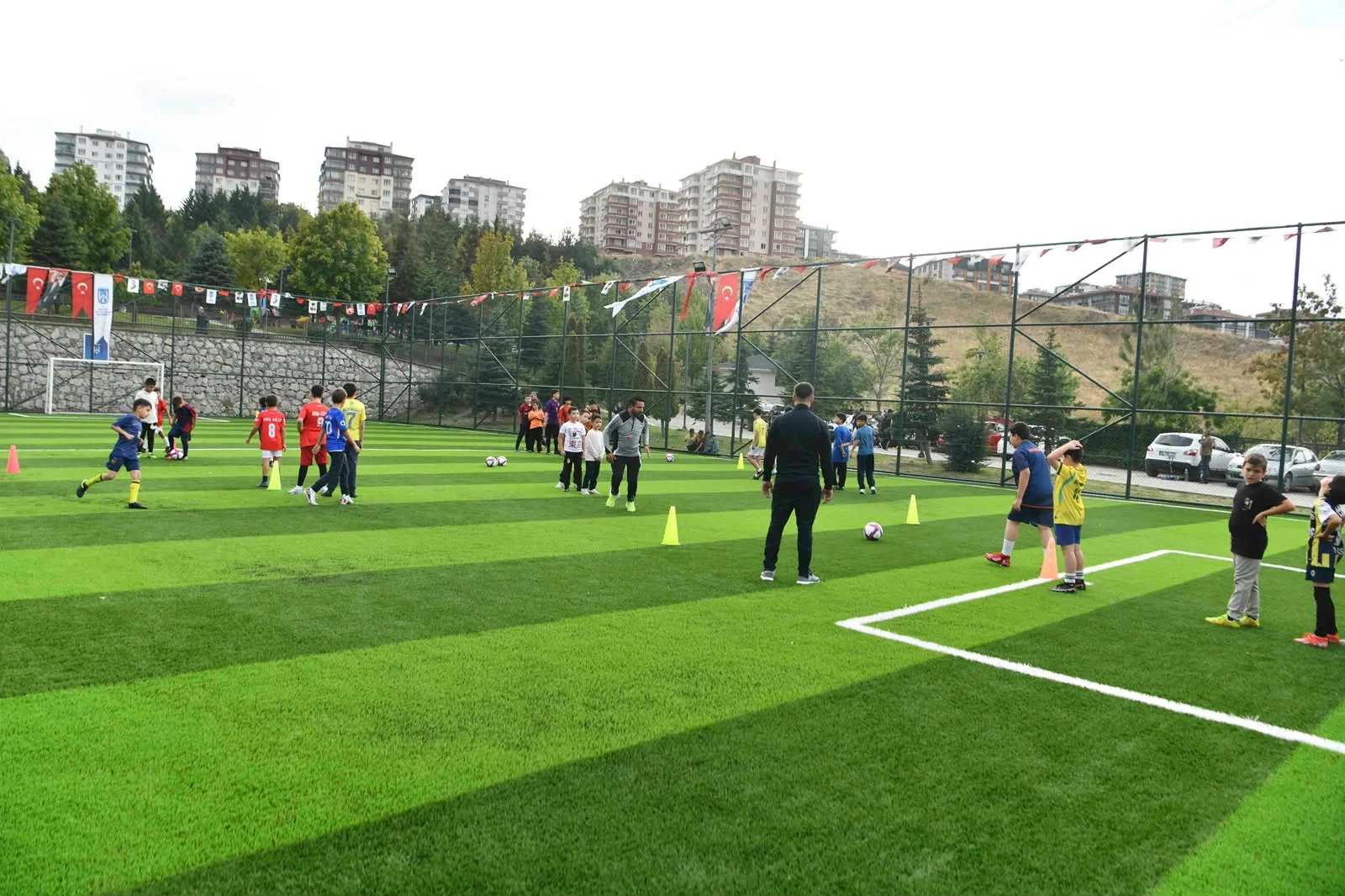 PURSAKLAR’DA ÇOCUKLAR İÇİN SPOR VAKTİ